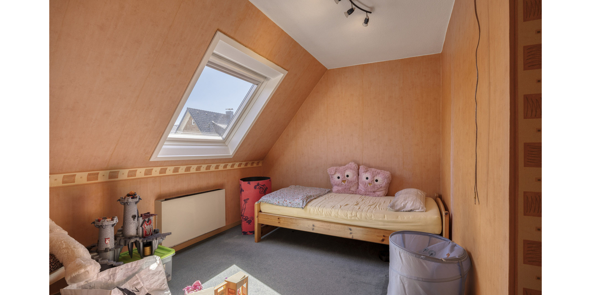 Zimmer 2 OG 7a